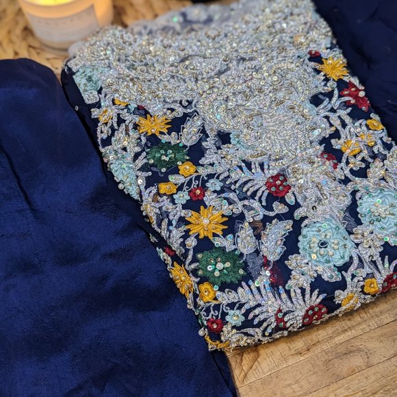 Pakistani/Indian Bridal wear/Engagement dress, Size Small to Medium, Navy Blue - Picture 9 of 9